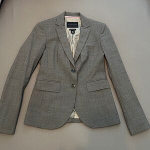 Banana Republic Women’s suite Jacket Blazer, Petite size 0P, wool gray